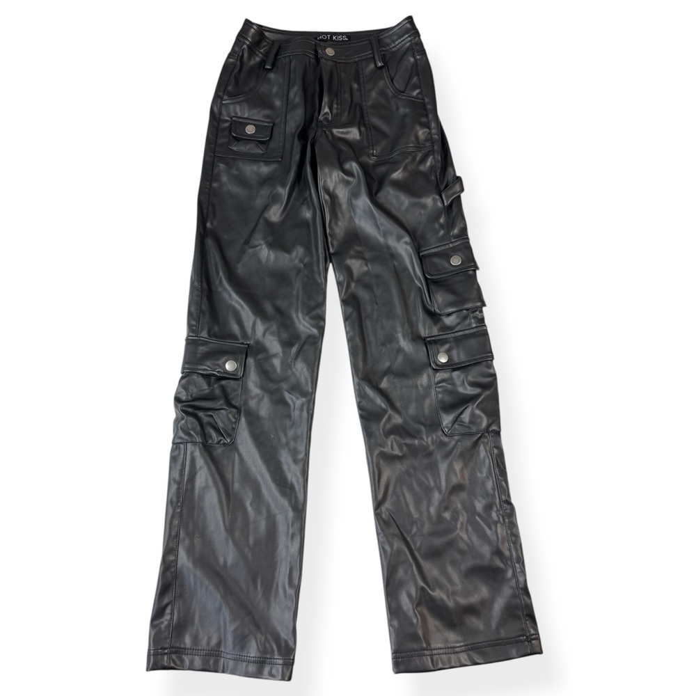 Hot Kiss Black PU Leather Cargo Pants Womens Junior Size 3 Mid Rise‎ 24x32 NWT